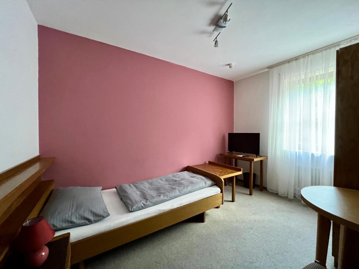 Hotel-Gasthof Deutschmeister Donauwörth Extérieur photo
